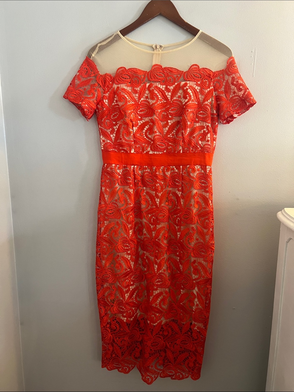 JAX BLACK LABEL red lace, midi dress